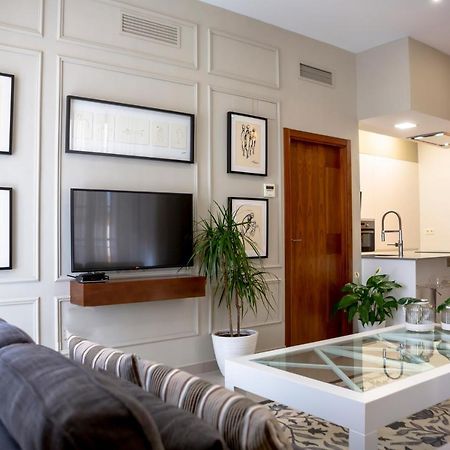 Md Casa Palacio Munoz Chaves Siglo XVIII Caces エクステリア 写真
