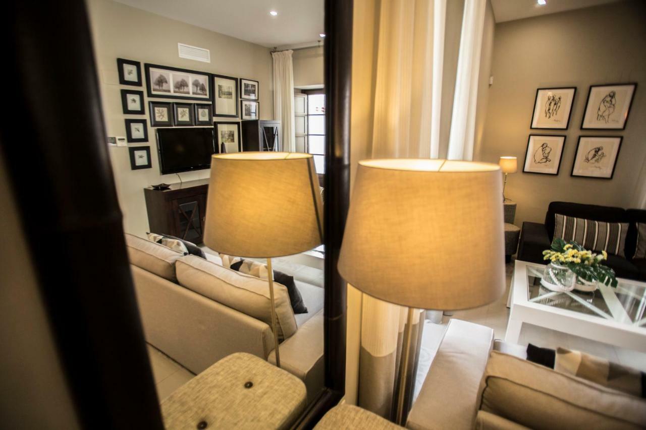 Md Casa Palacio Munoz Chaves Siglo XVIII Caces エクステリア 写真