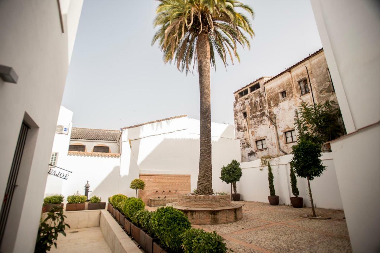 Md Casa Palacio Munoz Chaves Siglo XVIII Caces エクステリア 写真