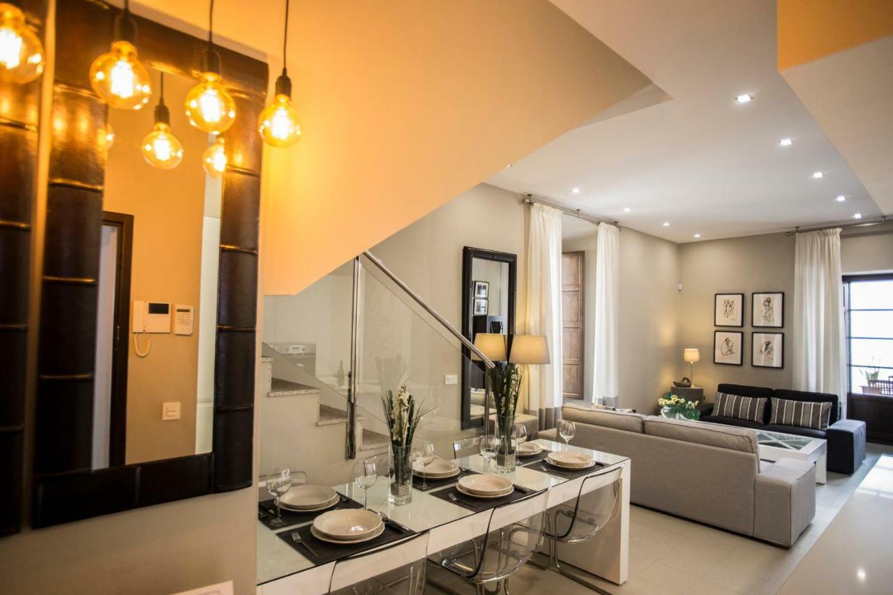 Md Casa Palacio Munoz Chaves Siglo XVIII Caces エクステリア 写真