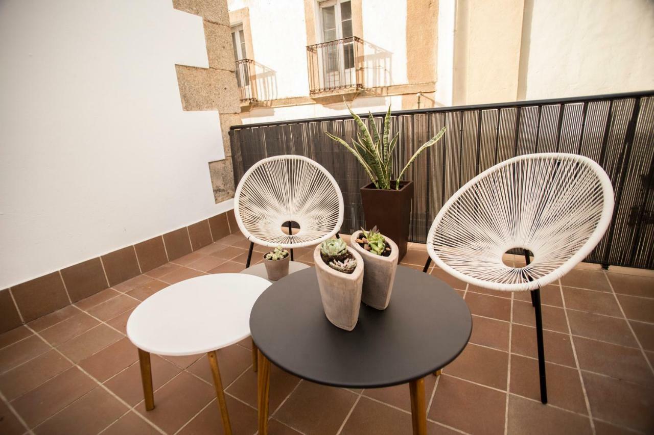 Md Casa Palacio Munoz Chaves Siglo XVIII Caces エクステリア 写真